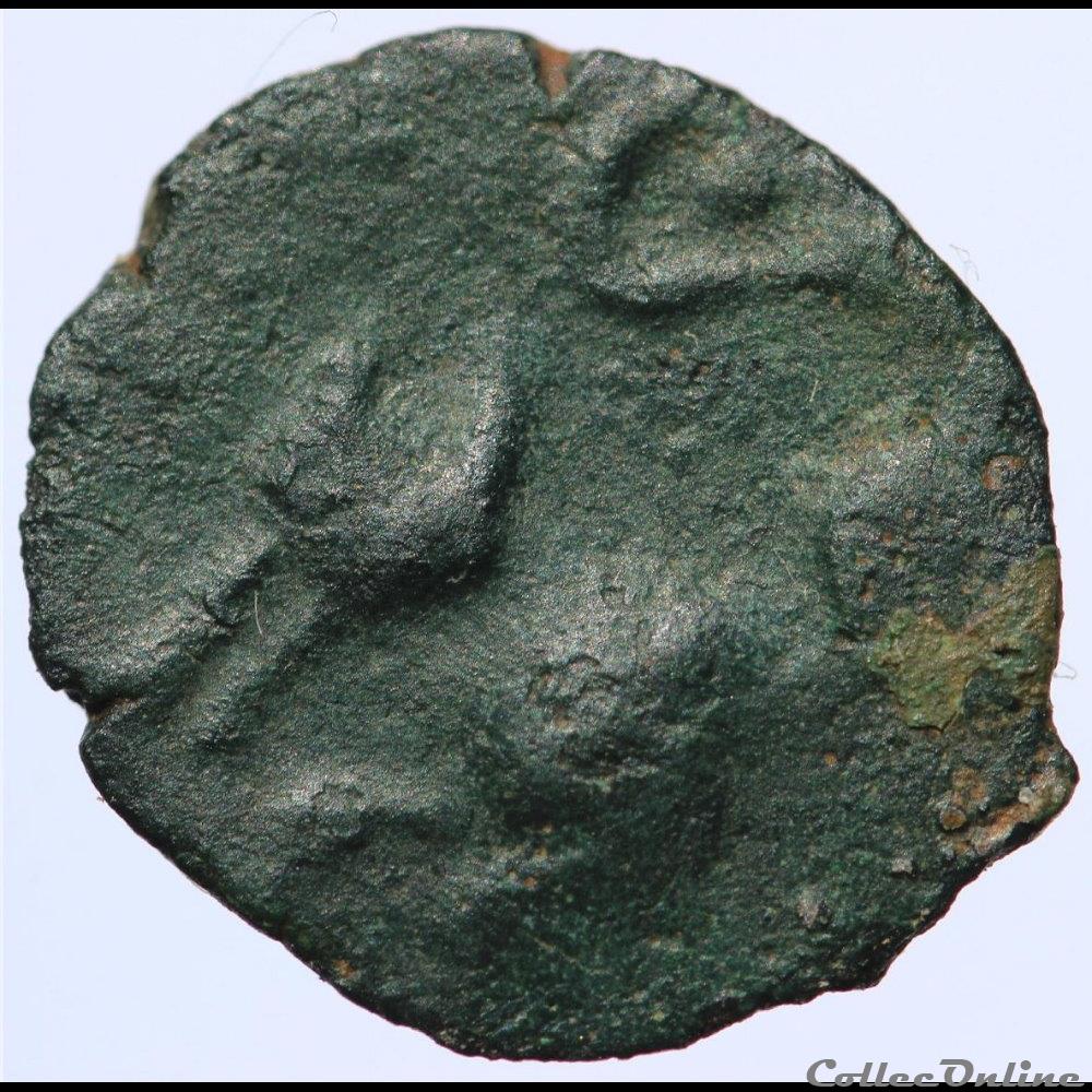 série 1145 DT 3517 Bronze au renard monnaie antique gauloise serie 1145 dt 3517 bronze au renard