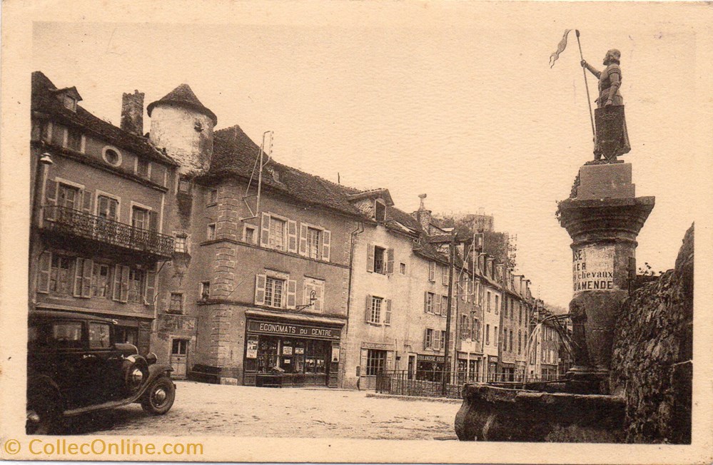 C17 - La Place Ste Jeanne-d'Arc cartes postales europe france c17 la place ste jeanne d arc