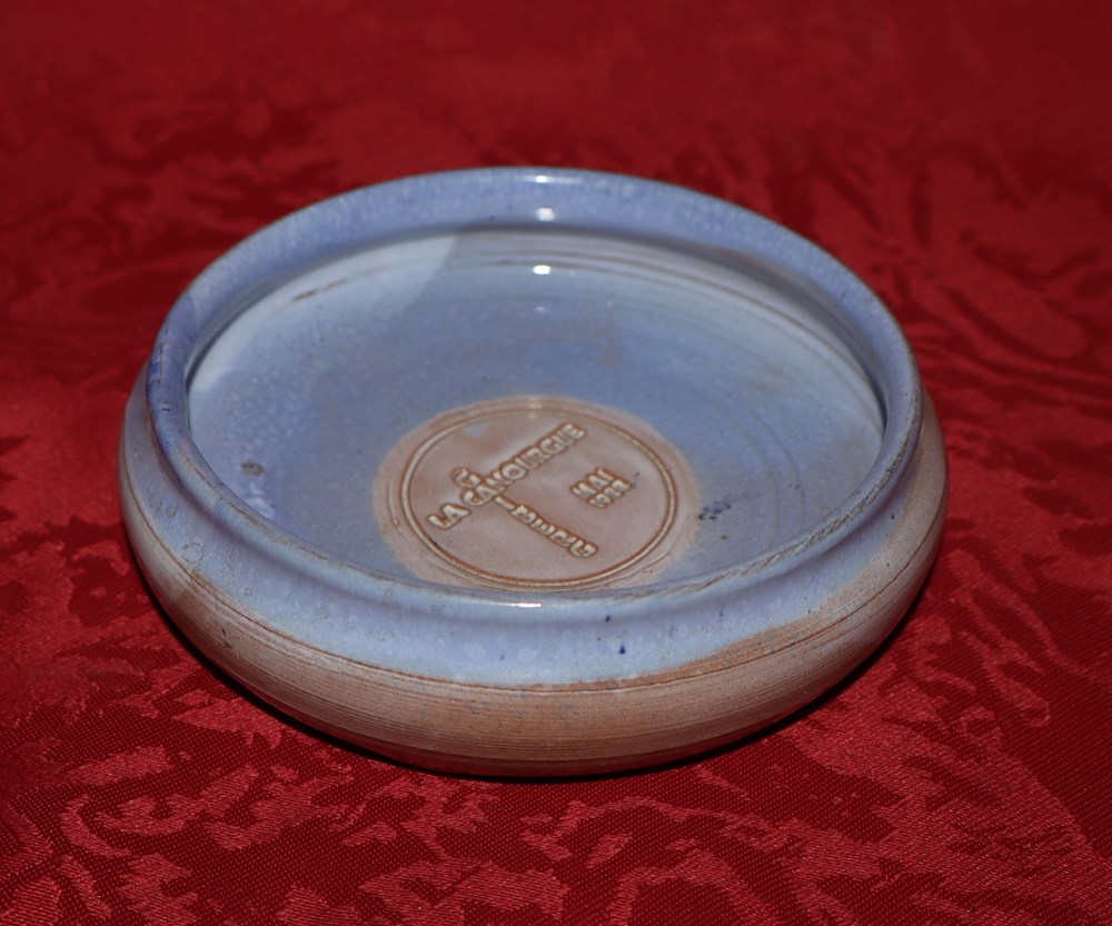 divers objets souvenirs coupelle jumelage la canourgue gaiberg