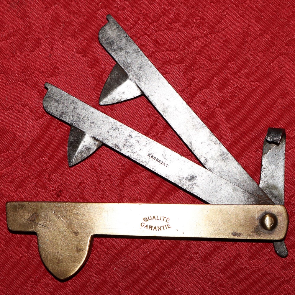 Exbrayat (43 ?) couteaux de metier exbrayat 43