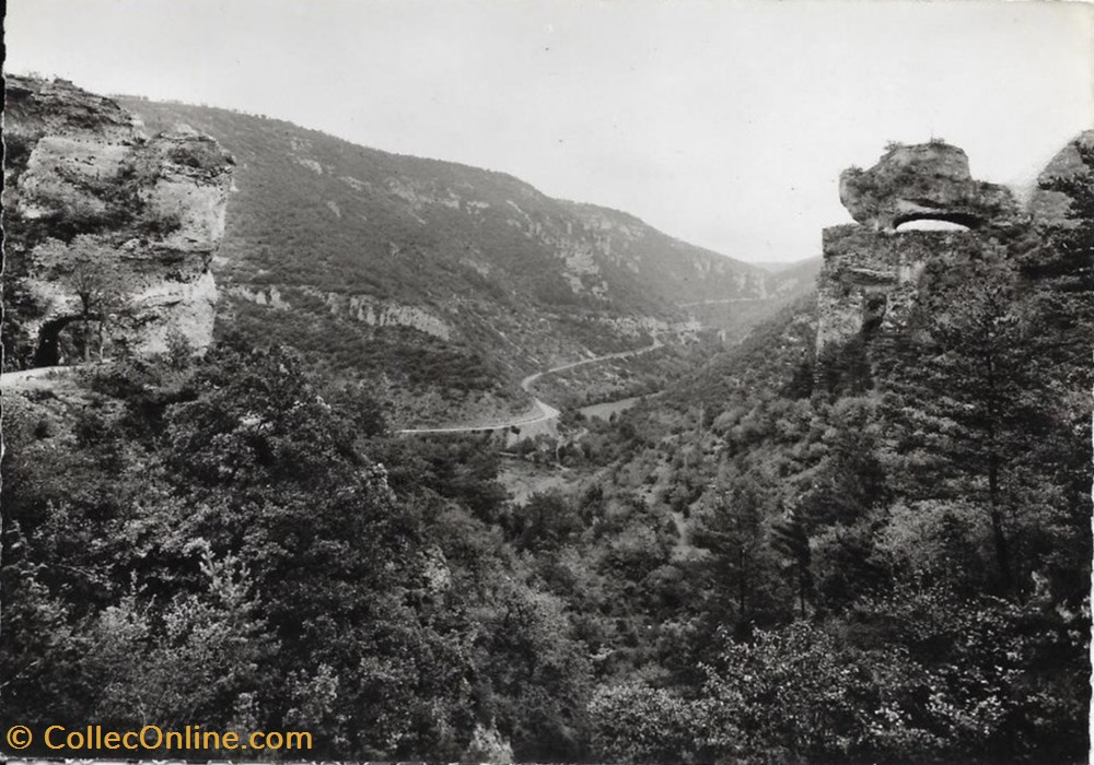 cartes postales europe france c10 1549 route des gorges du tarn