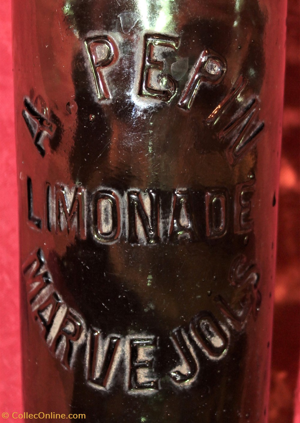 A. Pépin, Marvejols, Lozère. art de la table argenterie bistrot alimentation bouteilles a pepin marvejols lozere
