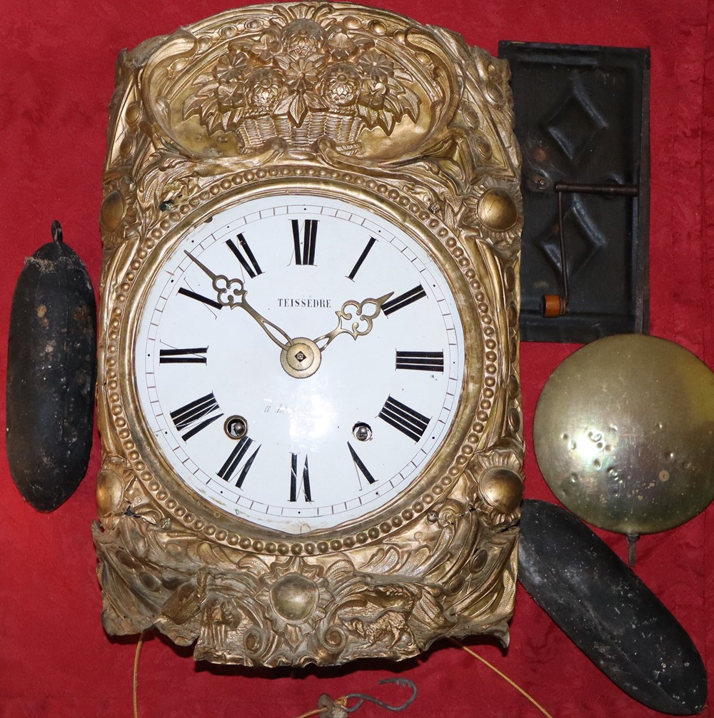 bijoux horlogerie horloges pendules teissedre a la canourgue mouvement de comtoise