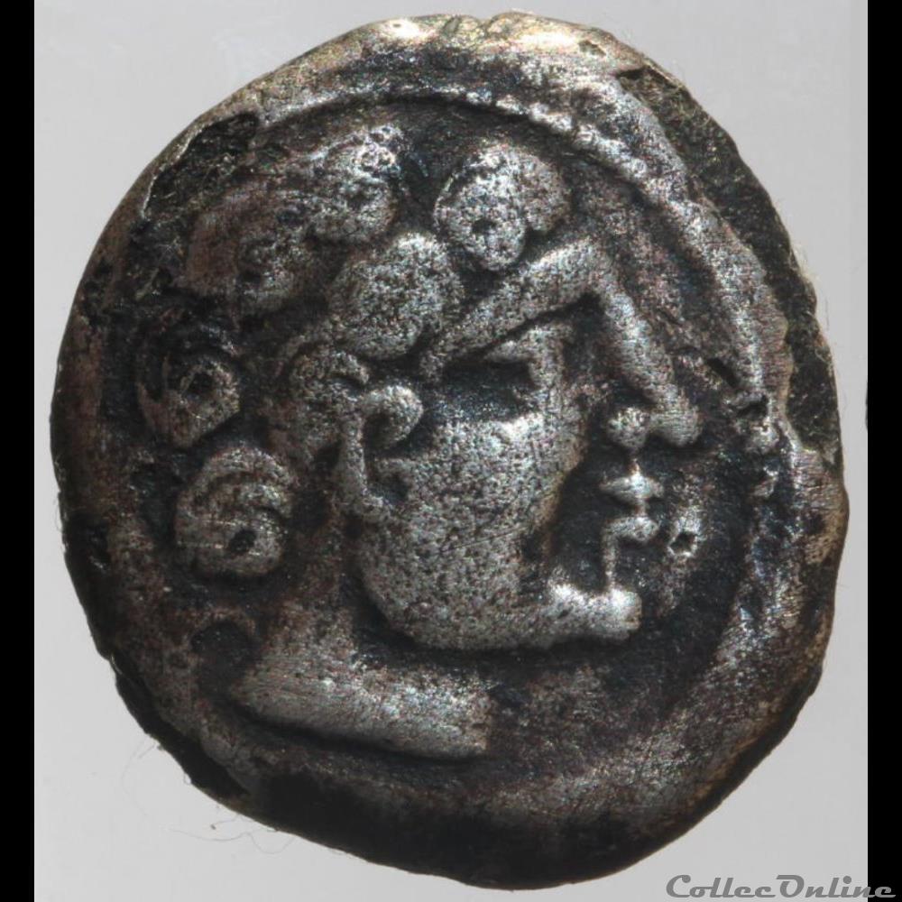 série 1175B DT 3545 drachme au bucrane monnaie antique gauloise serie 1175b dt 3545 drachme au bucrane
