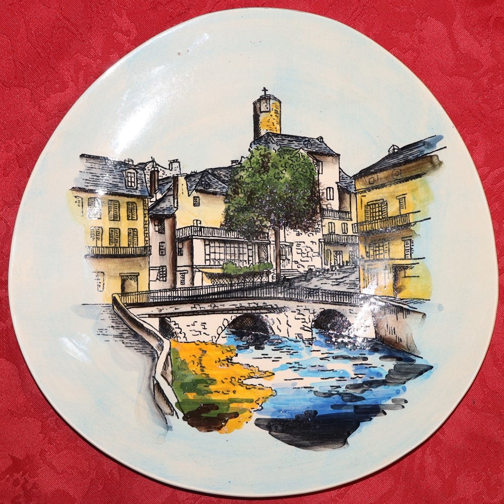 art de table argenterie assiettes plats assiette la canourgue