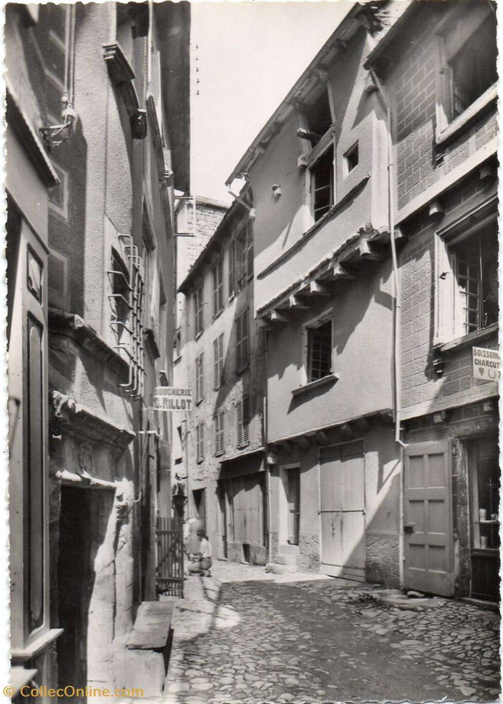 cartes postales europe france c03 31 un vieux quartier la rue de la ville