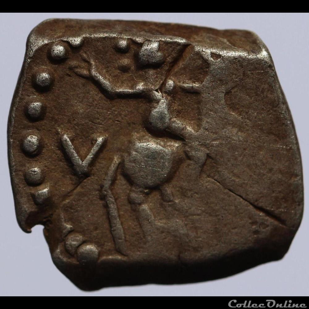 CL série 8.9 - Drachme au cavalier à droite monnaie antique gauloise cl serie 8 9 drachme au cavalier a droite
