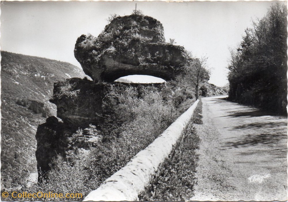 C05 - 34-3 - Le Sabot, route du Point Sublime cartes postales europe france c05 34 3 le sabot route du point sublime