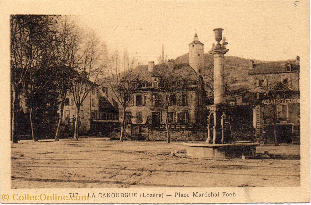 C03 - 717 - Place Maréchal Foch cartes postales europe france c03 717 place marechal foch