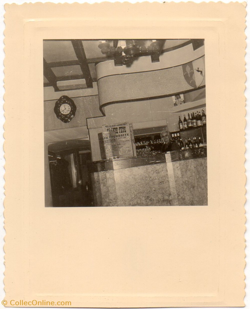 Bar de l'Hotel du Commerce photographies bar de hotel du commerce