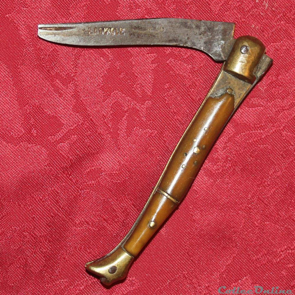 Thibaud à Mende, Laguiole. couteaux regionaux thibaud a mende laguiole