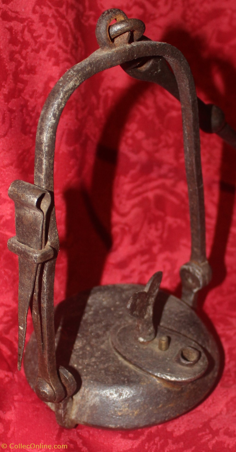 Lampe à huile de mineur, type "rave" ou lampe lentille 2 art antiquites eclairage ancien lampe a huile de mineur type rave ou lampe lentille
