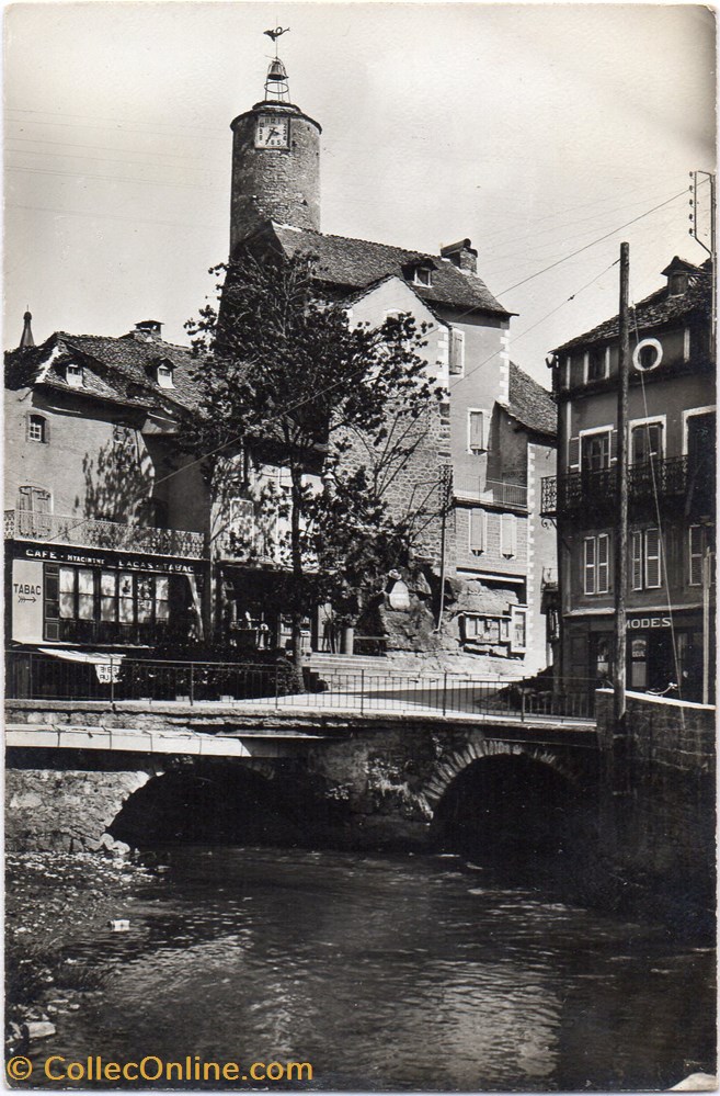C20 - La Tour et le Vieux Pont carte postale france languedoc roussillon c20 la tour et le vieux pont