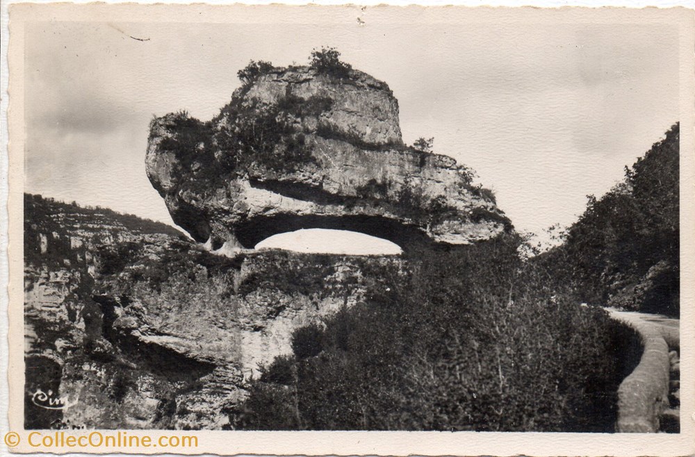 cartes postales europe france c36 rocher du sabot