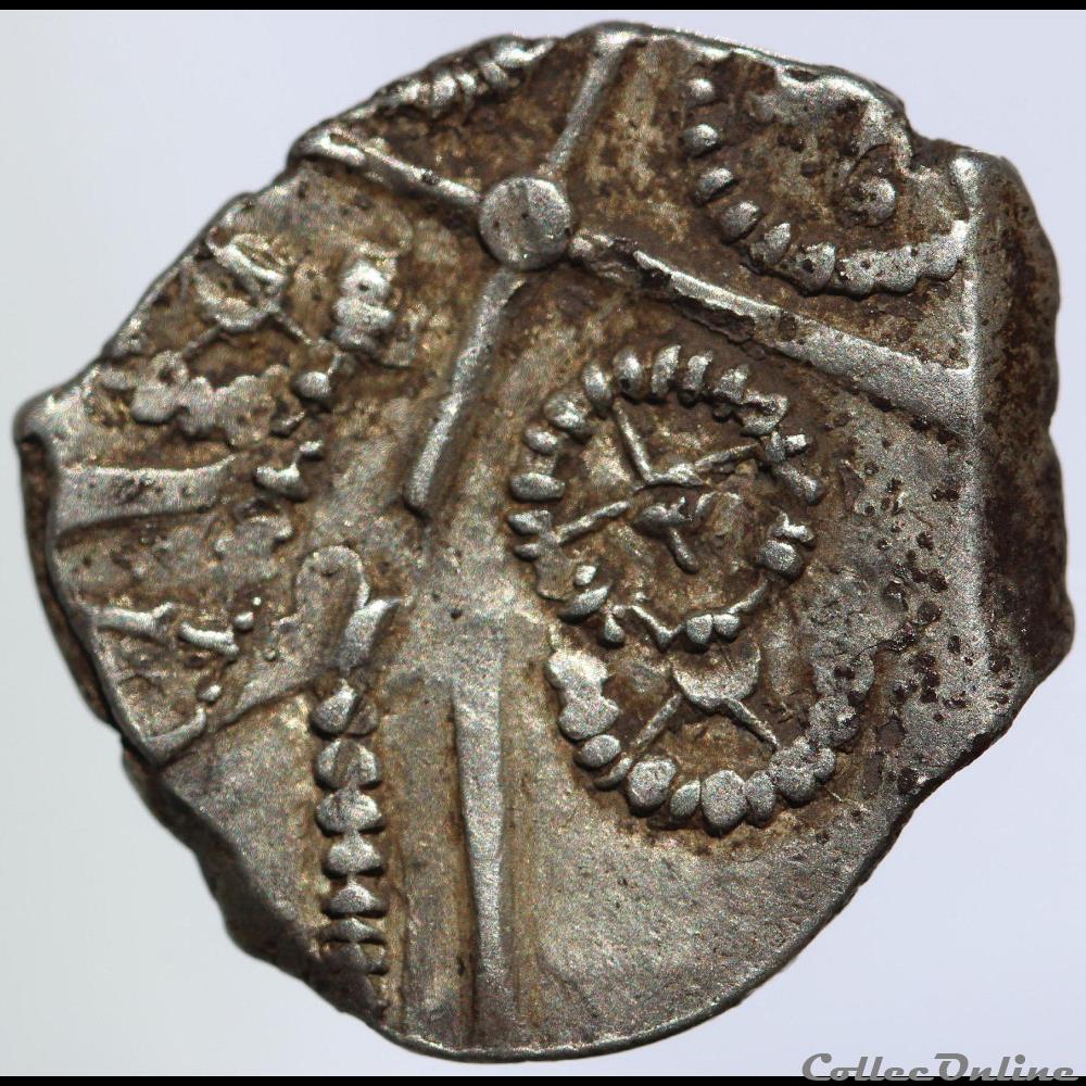CL série 8.3 - Drachme Goutrens au torque monnaie antique gauloise cl serie 8 3 drachme goutrens au torque