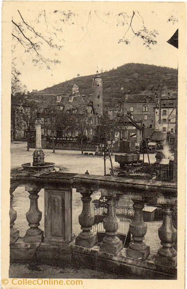 cartes postales europe france c18 place du marechal foch