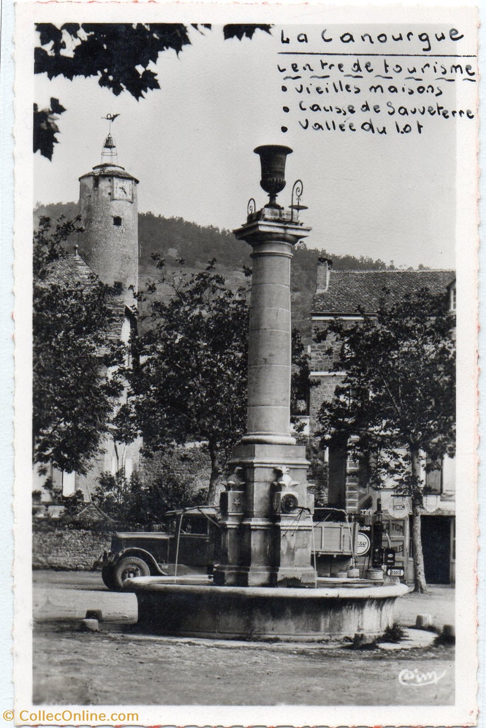 cartes postales europe france c36 03 la fontaine de la cour