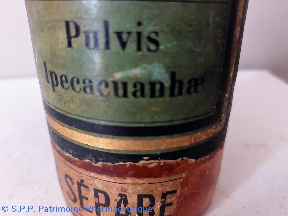 Étiquette Verte - Pulvis Ipecacuanhae 2 science pharmacie etiquette verte pulvis ipecacuanhae