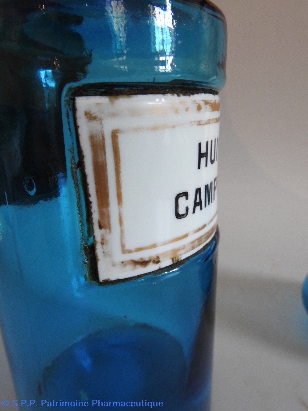 science pharmacie huile camphree flacon verseur