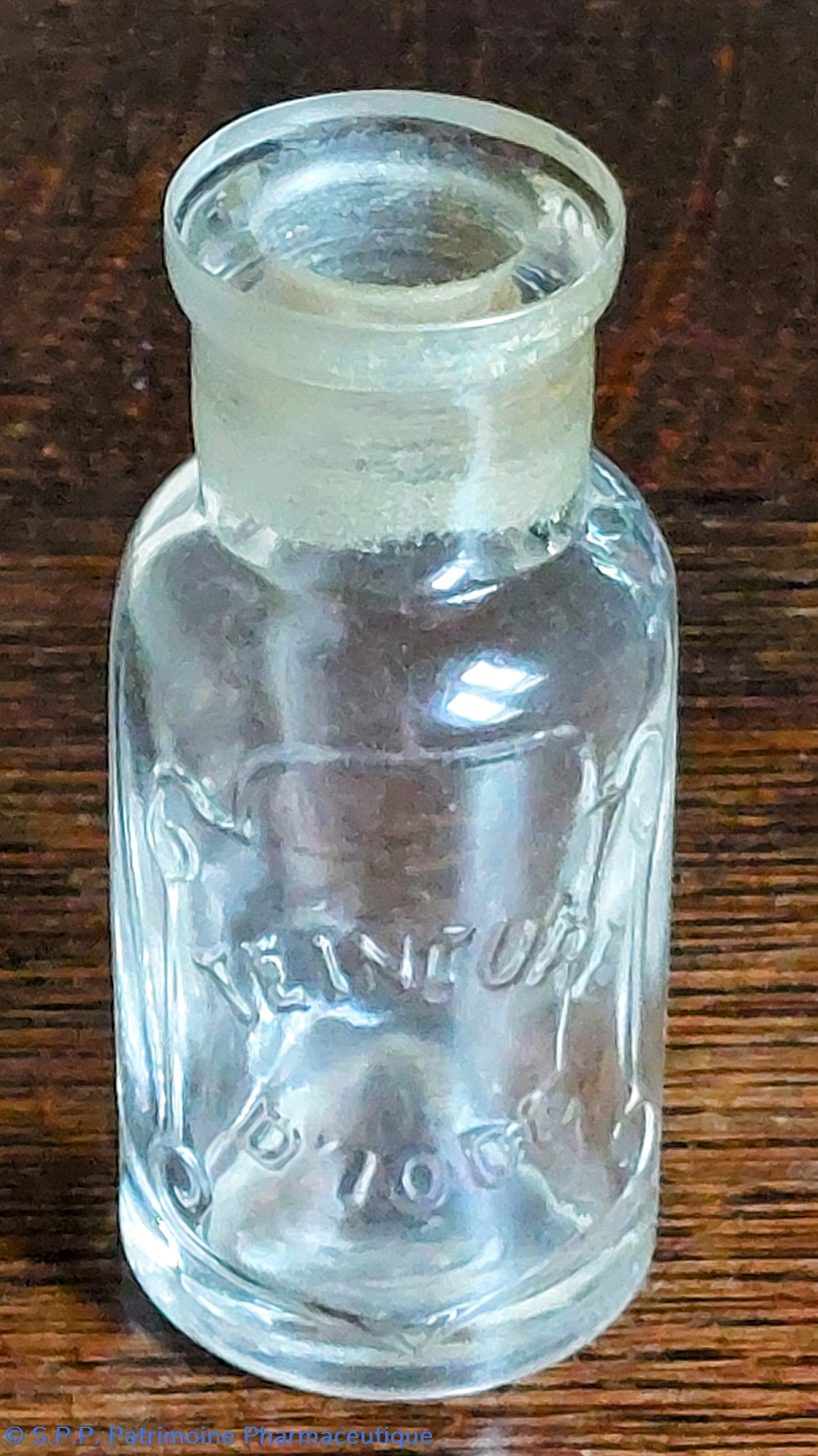 6 - Petit Flacon cylindrique " Teinture d'iode * 5 science pharmacie 6 petit flacon cylindrique teinture iode