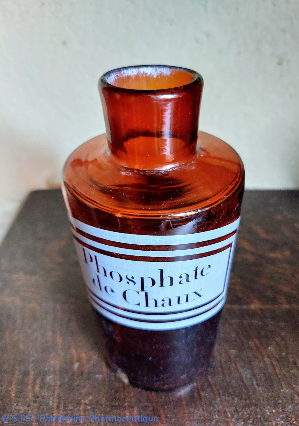 SN - Phosphate de Chaux bouteille verre ambré 3 science pharmacie sn phosphate de chaux bouteille verre ambre