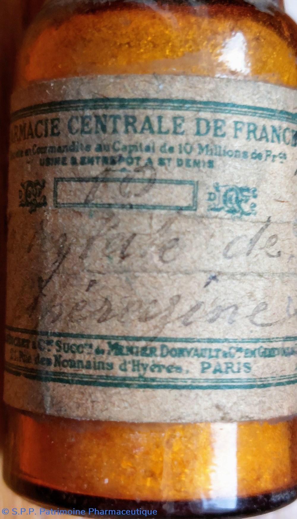 Flacon verre ambré voir étiquette 3 science pharmacie flacon verre ambre voir etiquette