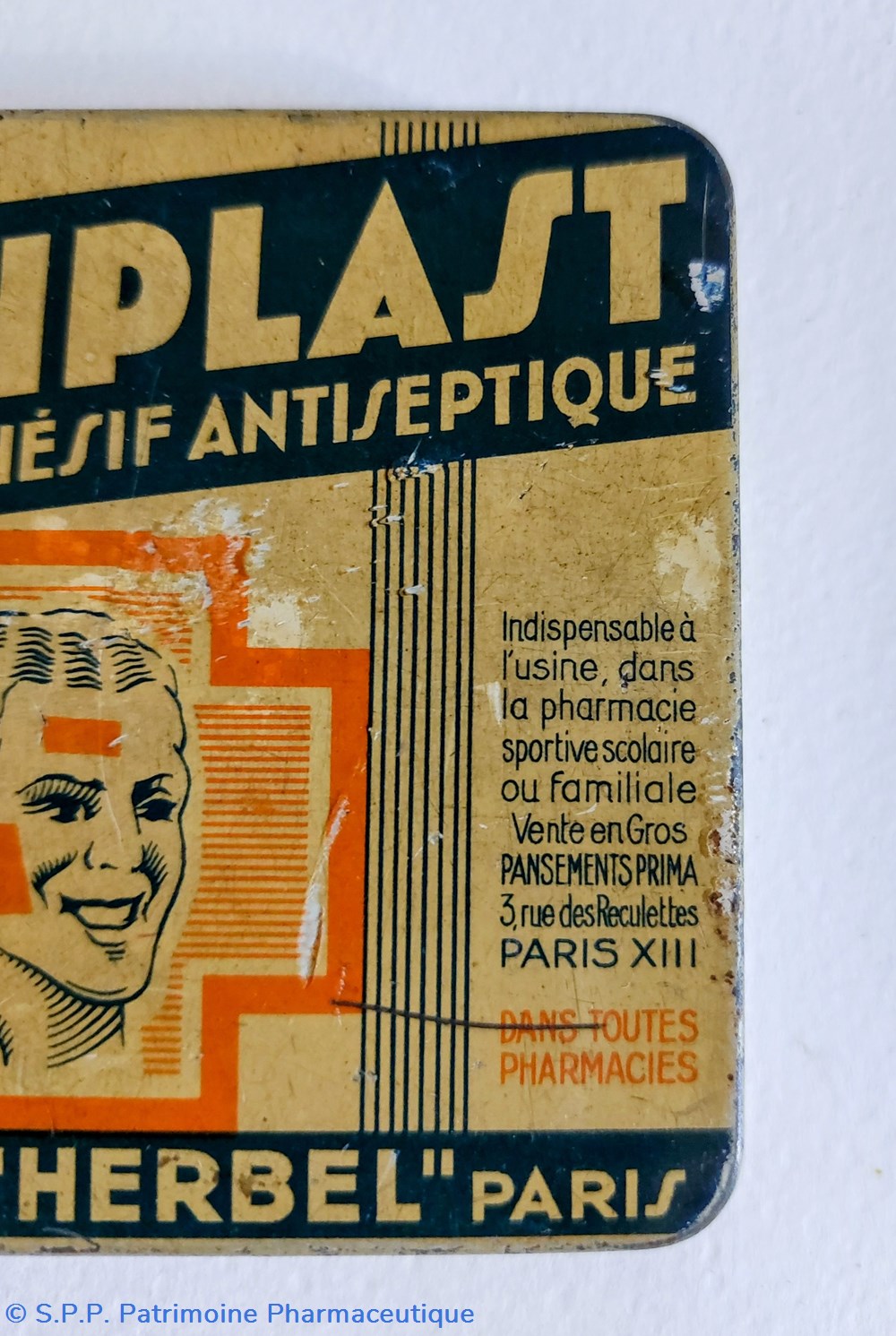 science pharmacie multiplast boite metal