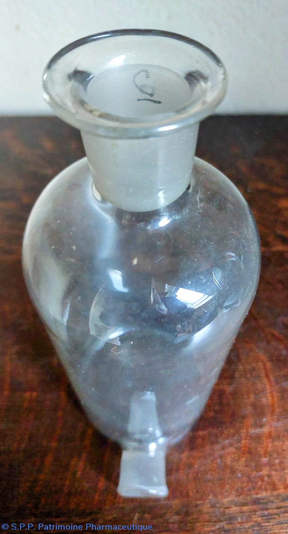 Flacon de laboratoire 500 cc PYREX 3 science pharmacie flacon de laboratoire 500 cc pyrex