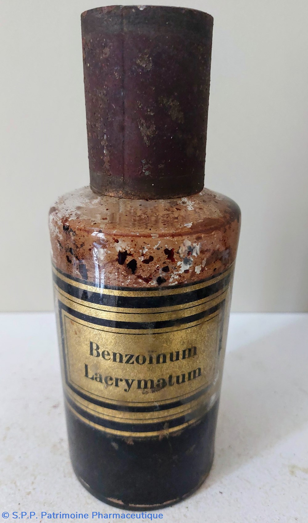 BENZOÏNUM LACRYMATUM / Flacon science pharmacie benzoinum lacrymatum flacon