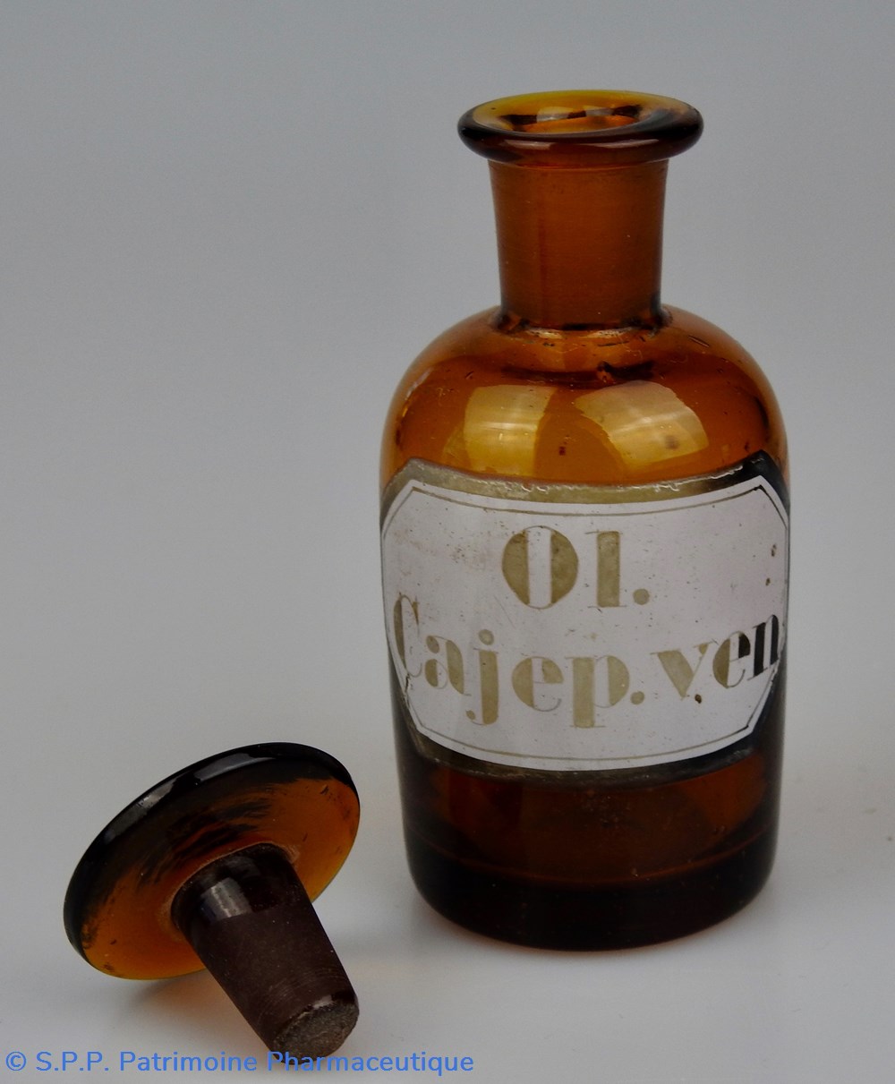 Flacon de pharmacie en verre ambré petit modèle avec étiquette 3 science flacon de pharmacie en verre ambre petit modele avec etiquette