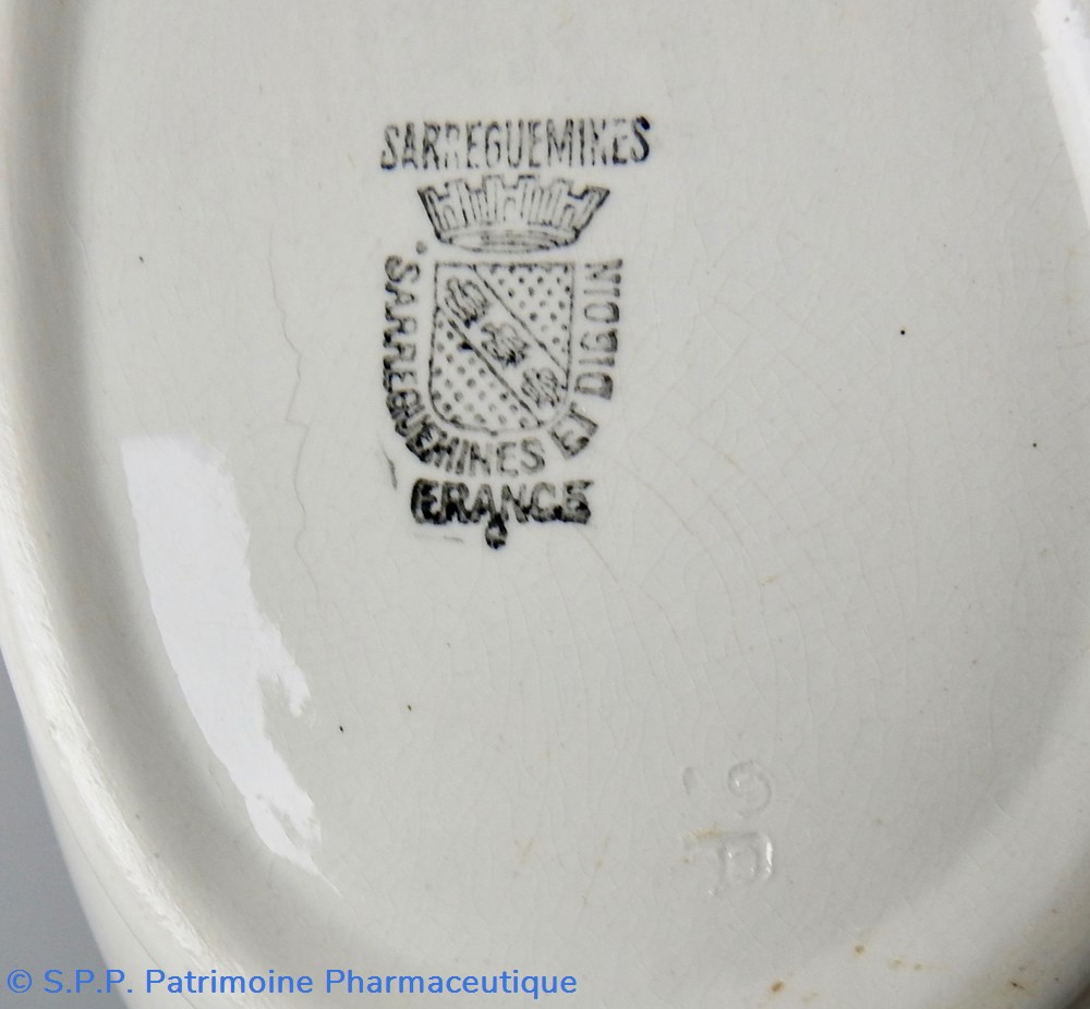 science pharmacie bourdaloue