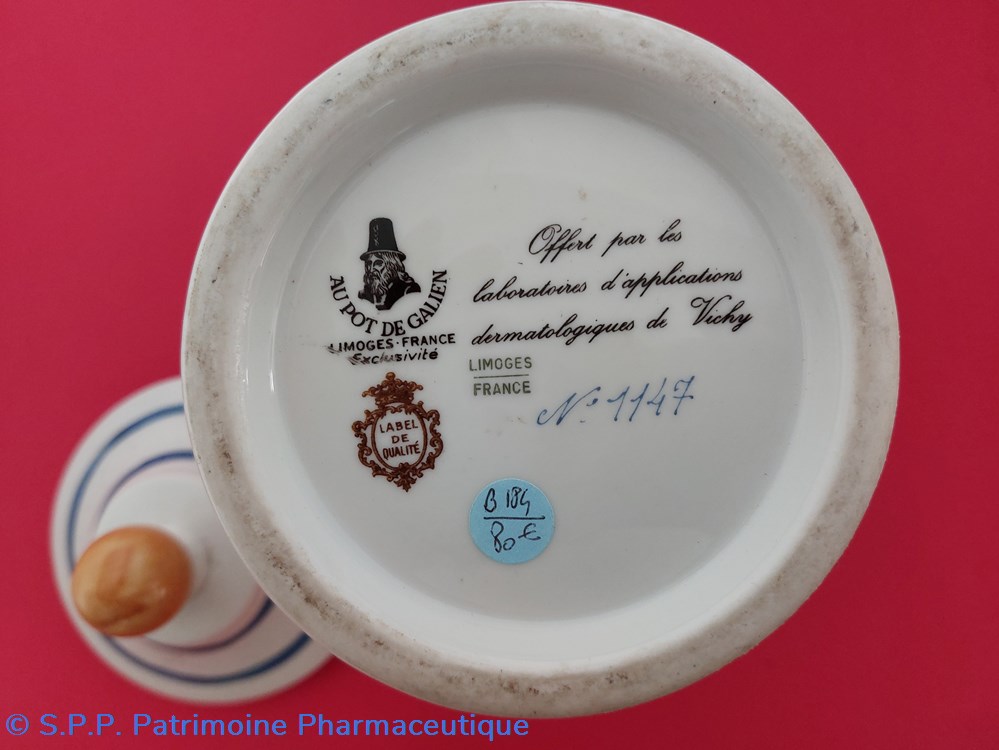 Pot porcelaine de Limoges -Objet commémoratif " Centenaire Fédération des Syndicats Pharmaceutiques 7 science pharmacie pot porcelaine de limoges objet commemoratif centenaire federation des syndicats pharmaceutiques