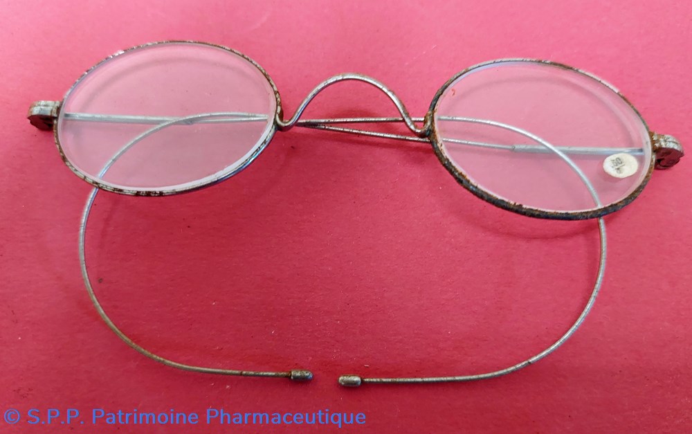 lunettes d'essais avec branches flexibles science pharmacie lunettes essais avec branches flexibles