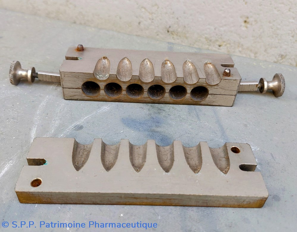 science pharmacie moules a suppositoires 2 dimensions