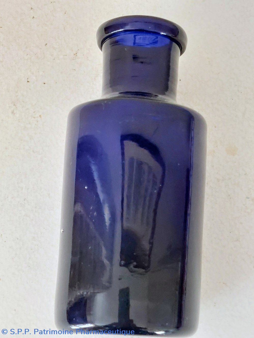 Bleu / Flacon de pharmacie verre bleu H 20 cm 5 science bleu flacon de pharmacie verre bleu h 20 cm