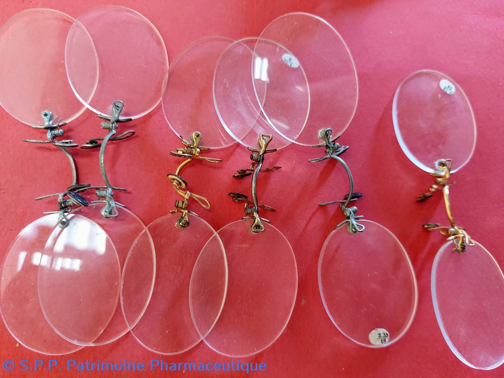 Pince - nez / Montures un ou deux verres d'essais 8 science pharmacie pince nez montures un ou deux verres essais