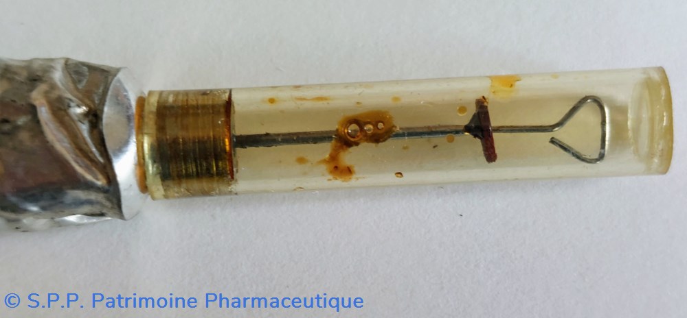 SOLUTION de MORPHINE TARTRATE ( Tube) 5 science solution de morphine tartrate tube