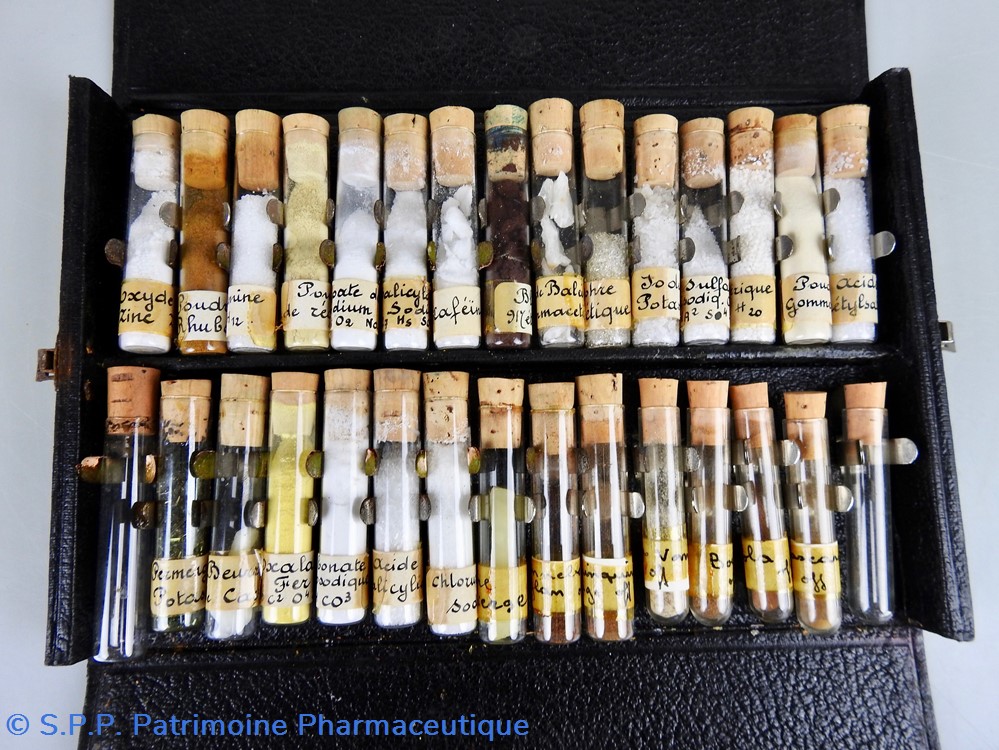 Trousse de reconnaissance de produits 3 science pharmacie trousse de reconnaissance de produits