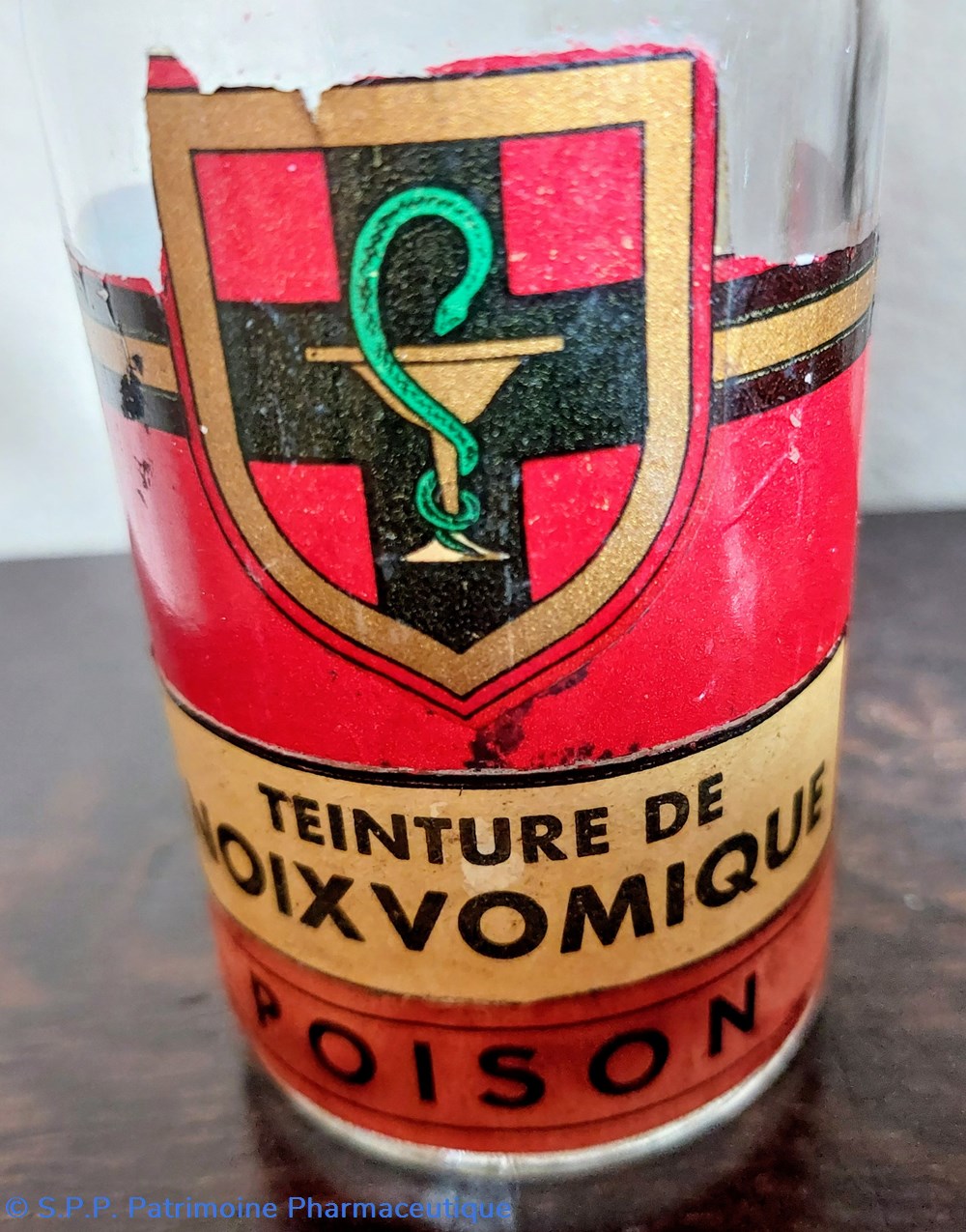 Étiquette rouge - Teinture de Noix Vomique 2 science pharmacie etiquette rouge teinture de noix vomique