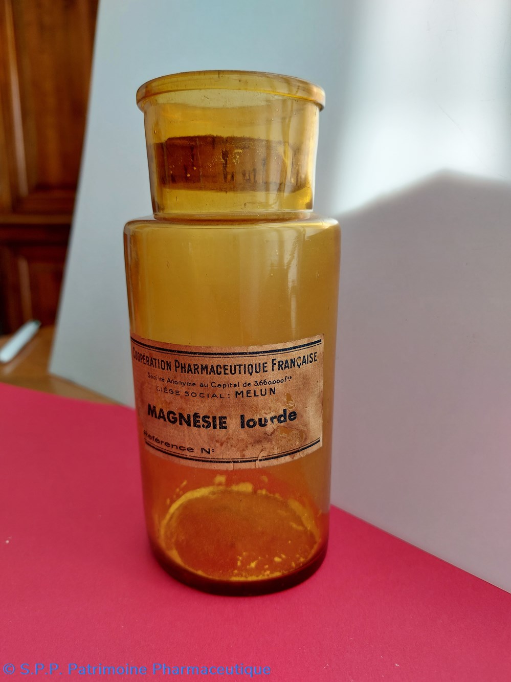 Pot verre ambré " Magnésie lourde" 3 science pharmacie pot verre ambre magnesie lourde