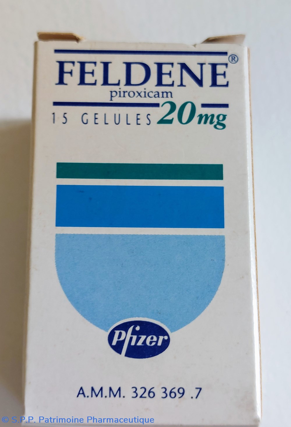 FELDÉNE -15 Gélules Piroxicam 20 mg. science feldene 15 gelules piroxicam 20 mg