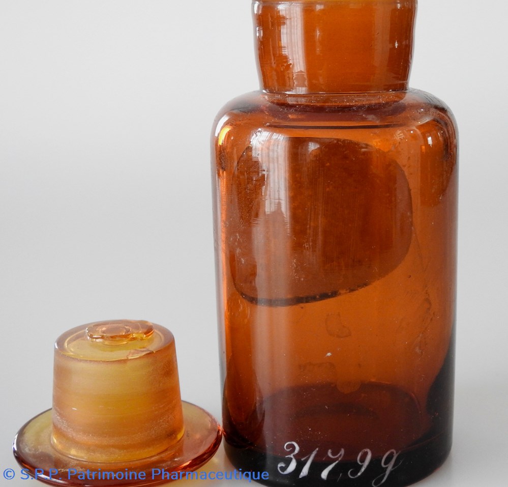Flacon de pharmacie en verre ambré à goulot large avec étiquette sans inscription 4 science flacon de pharmacie en verre ambre a goulot large avec etiquette sans inscription