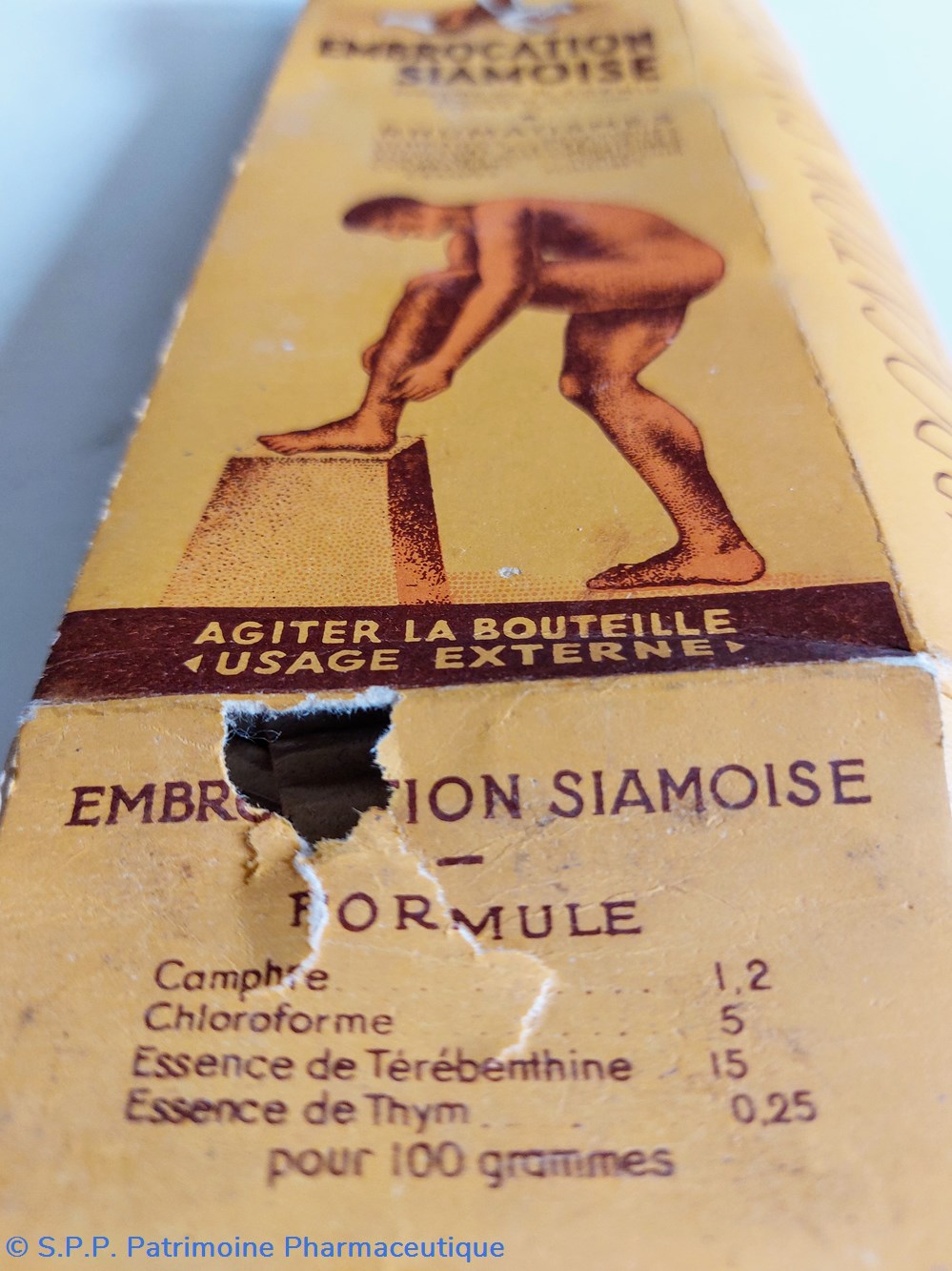 EMBROCATION SIAMOISE ( pour massages) 2 science embrocation siamoise pour massages