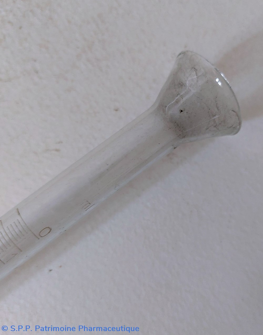 science pharmacie burette graduee de laboratoire l 42 5 cm