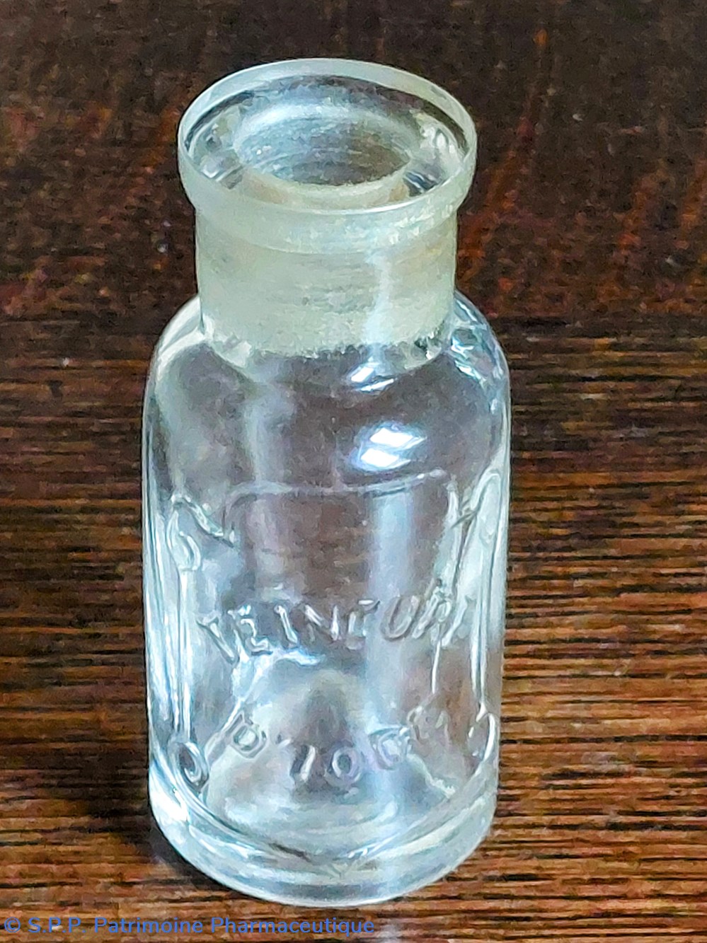 6 - Petit Flacon cylindrique " Teinture d'iode * science pharmacie 6 petit flacon cylindrique teinture iode