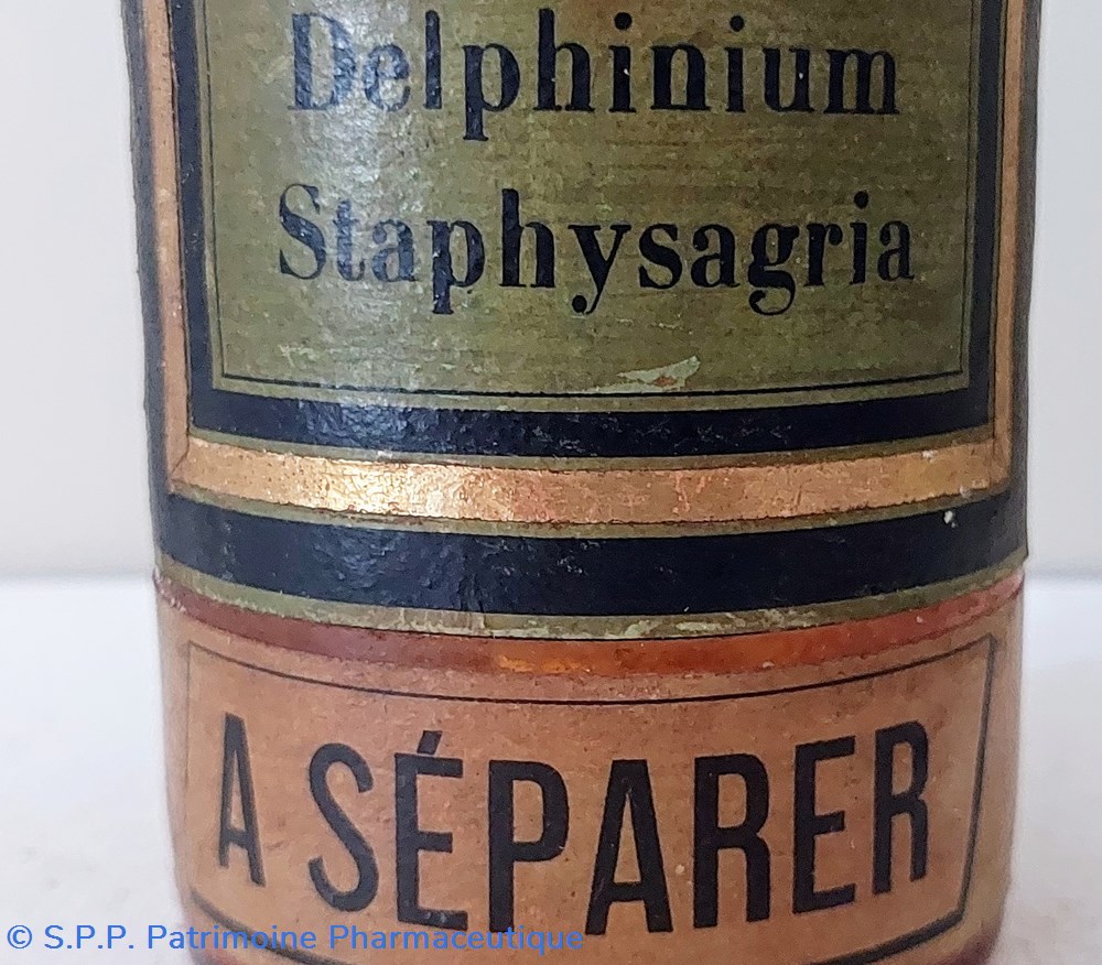 Étiquette Verte - Delphinium Staphysagria 3 science pharmacie etiquette verte delphinium staphysagria