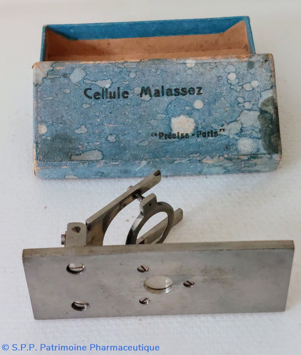 CELLULE MALASSET / Hématimètre Malassez 6 science pharmacie cellule malasset hematimetre malassez