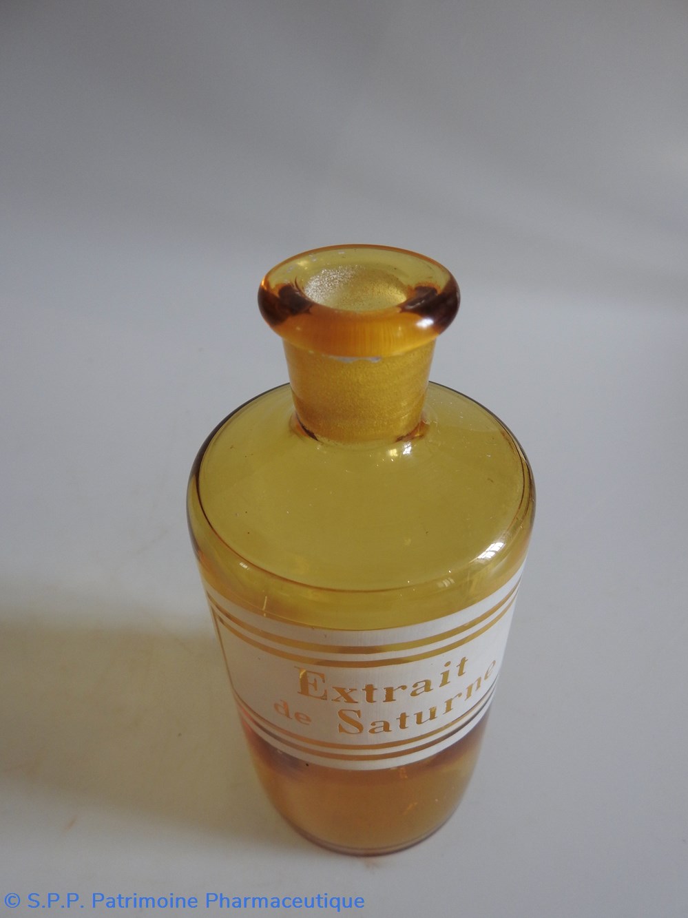 Extrait de Saturne 3 science pharmacie extrait de saturne