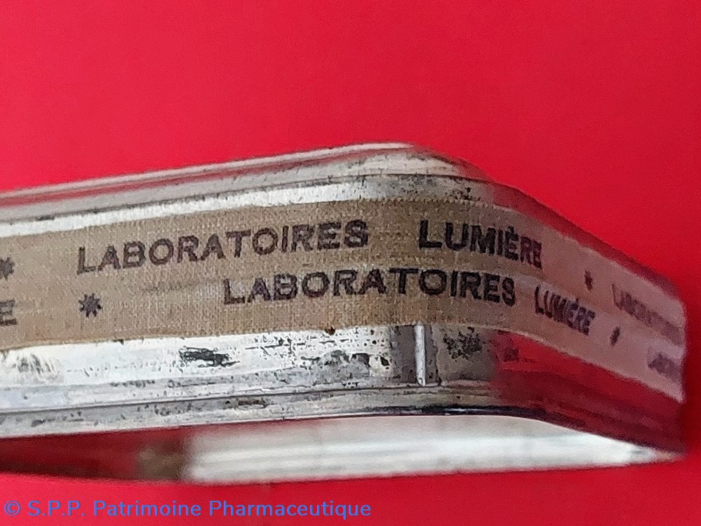 TULLE GRAS LUMIÈRE 10 Compresses 7 science pharmacie tulle gras lumiere 10 compresses