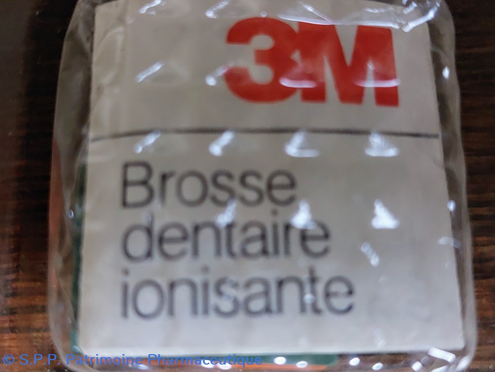 science pharmacie brosse dentaire ionisante 3 m